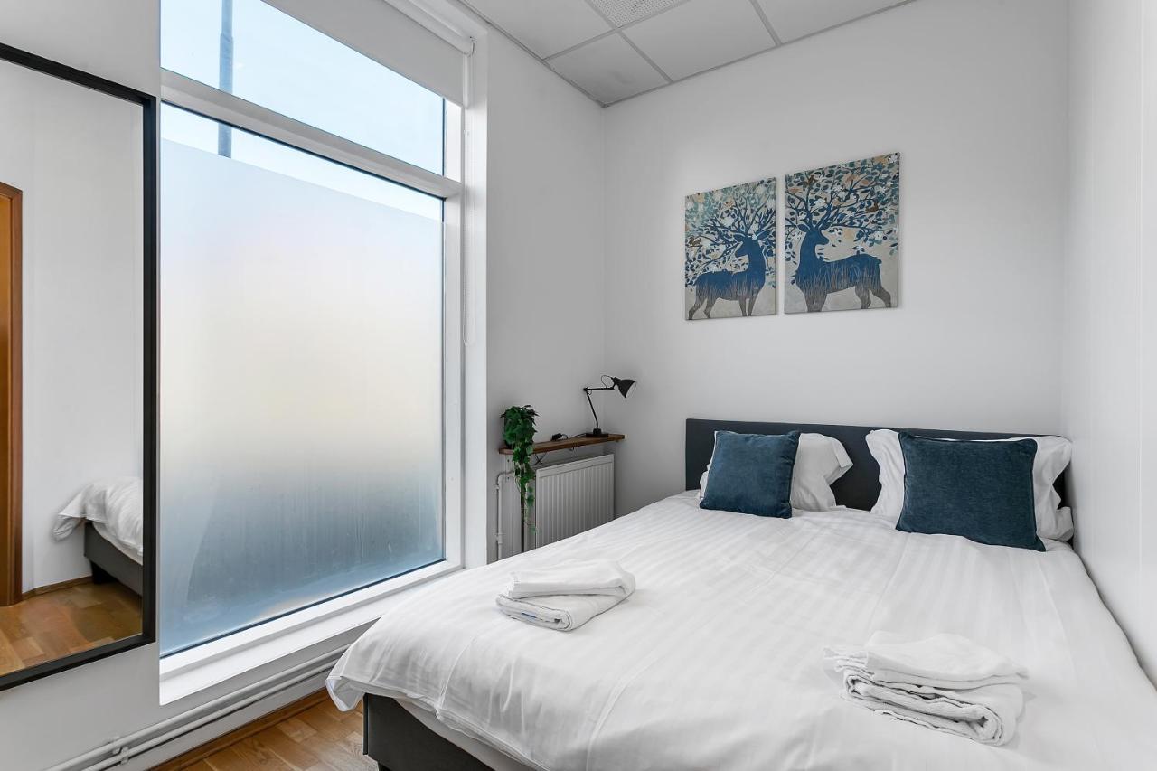Bright Apartment In The Heart Of The City! ريكيافيك المظهر الخارجي الصورة